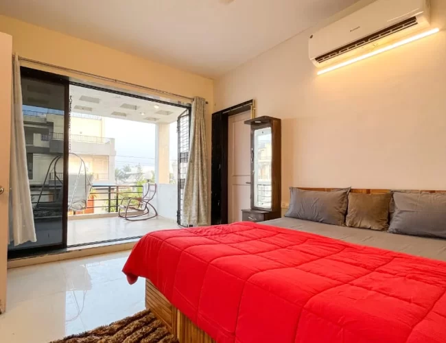 Deluxe room in lonavala